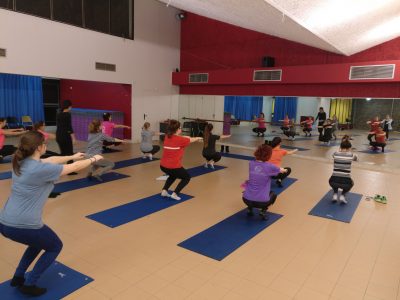 gym yoga animantion salle polyvalente jeunes filles foyer tolbiac